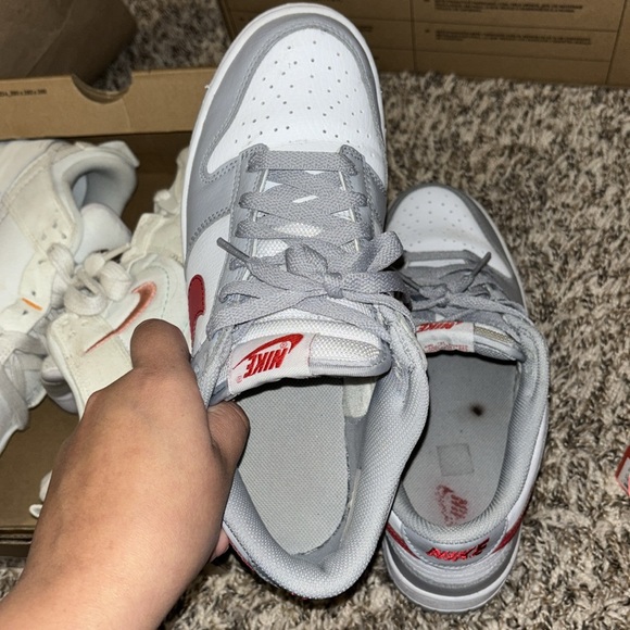 NIKE DUNK LOW GREY WHITE AND RED - Picture 5 of 7